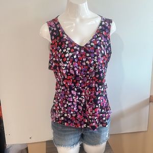 LAURA ASHLEY PETITS RUFFLED MULTICOLOURED SLEEVELESS V NECK BLOUSE SIZE SMALL